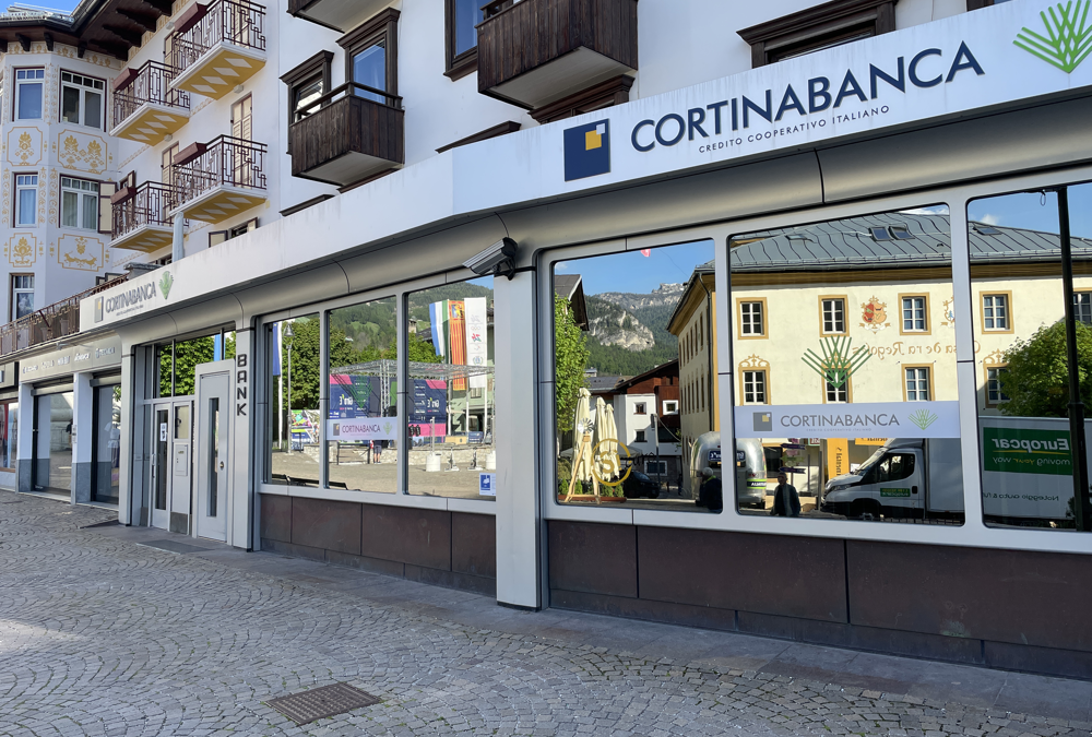 Cortinabanca